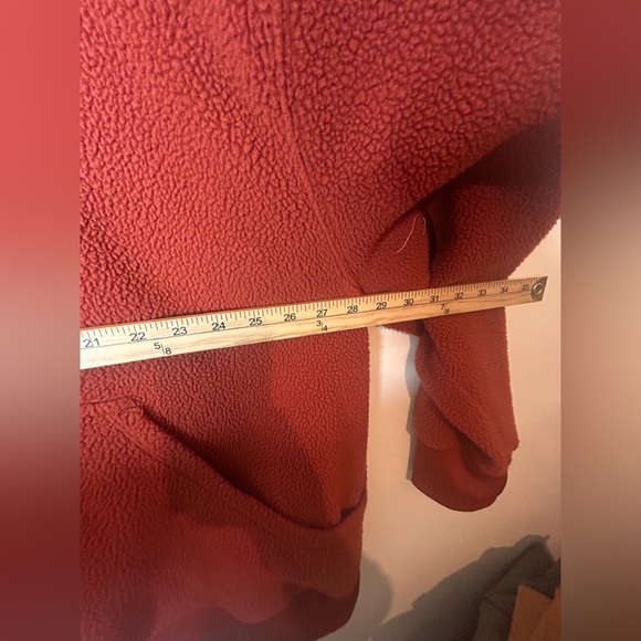 NIKE Women’s Plush Sherpa Burnt Orange Hoodie - Picture 5 of 5
